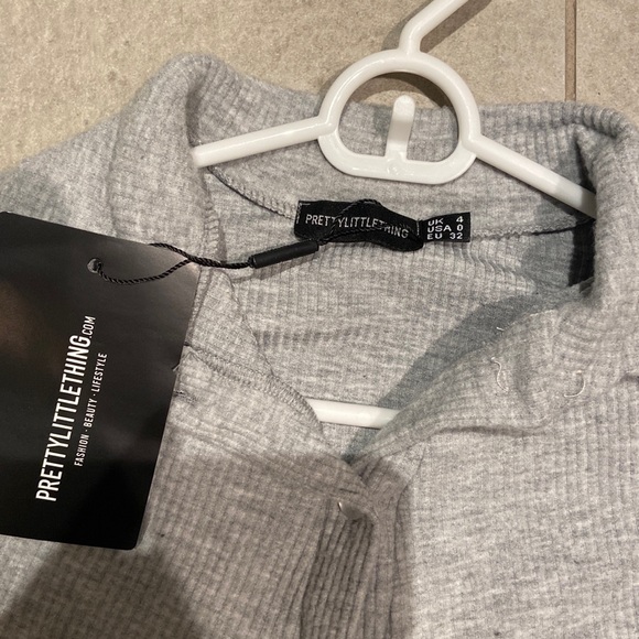 PrettyLittleThing Dress - Picture 2 of 3